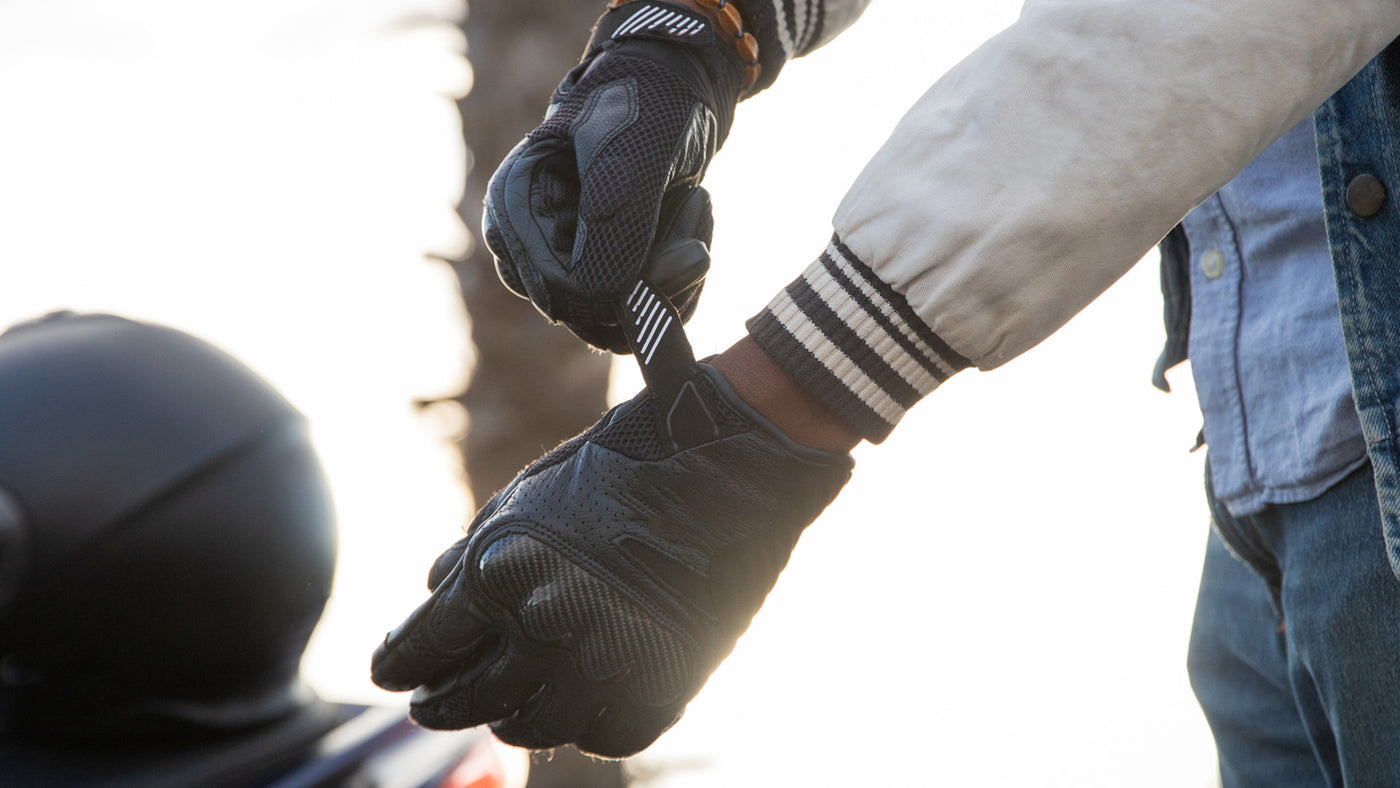 Guantes de moto: Elige los guantes perfectos según el clima y vive la aventura con comodidad