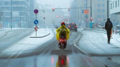 Viaje Seguro: Cómo Preparar tu Moto para la Temporada de Lluvias